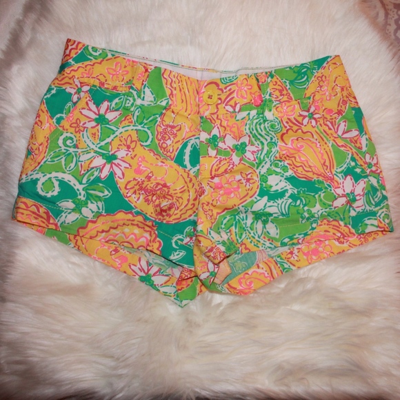 Lilly Pulitzer Pants - Lilly Pulitzer Walsh Shorts - Yellow/Green Floral